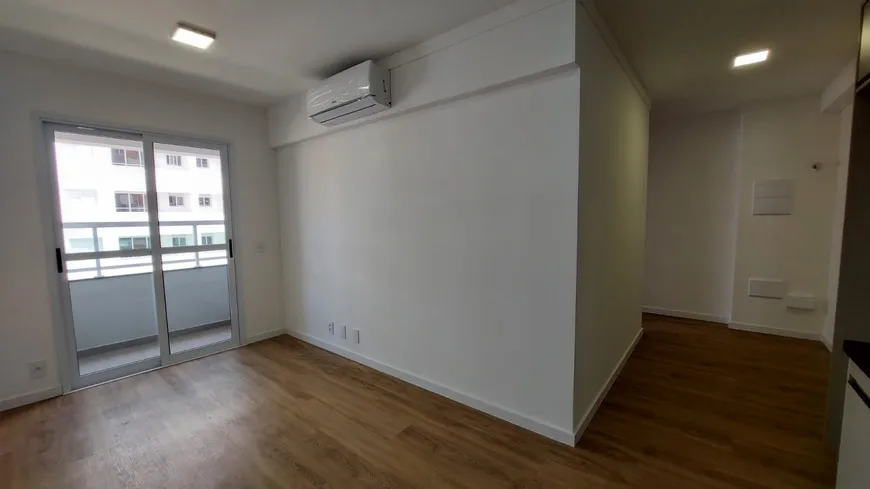 Foto 1 de Apartamento com 2 Quartos para alugar, 35m² em Vila Nova Cidade Universitaria, Bauru