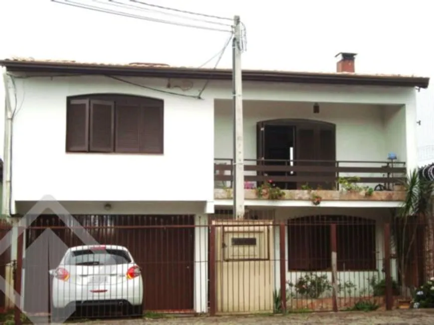 Foto 1 de Casa com 3 Quartos à venda, 337m² em Cristo Redentor, Porto Alegre