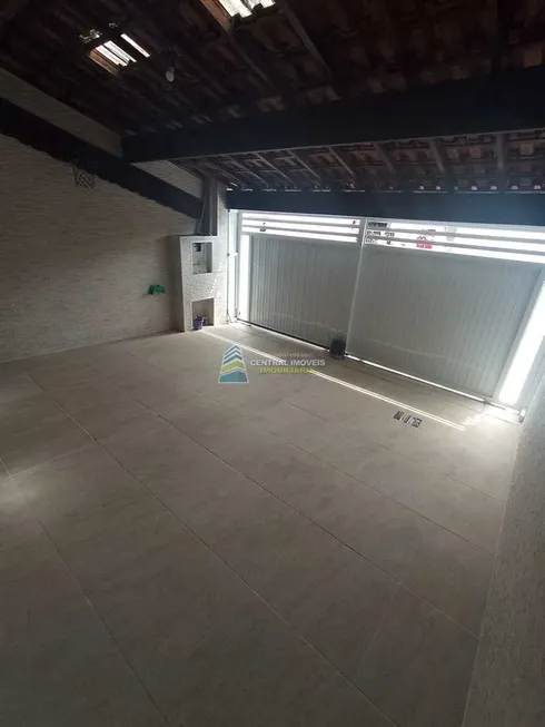 Foto 1 de Casa com 3 Quartos à venda, 100m² em Mirim, Praia Grande