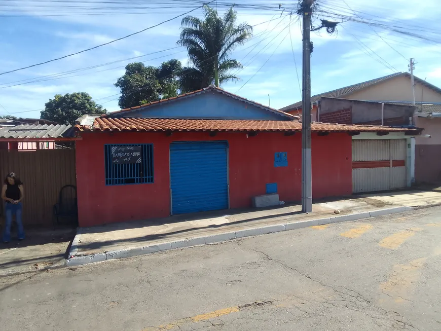 Foto 1 de Casa com 3 Quartos à venda, 300m² em Jardim Caravelas, Goiânia