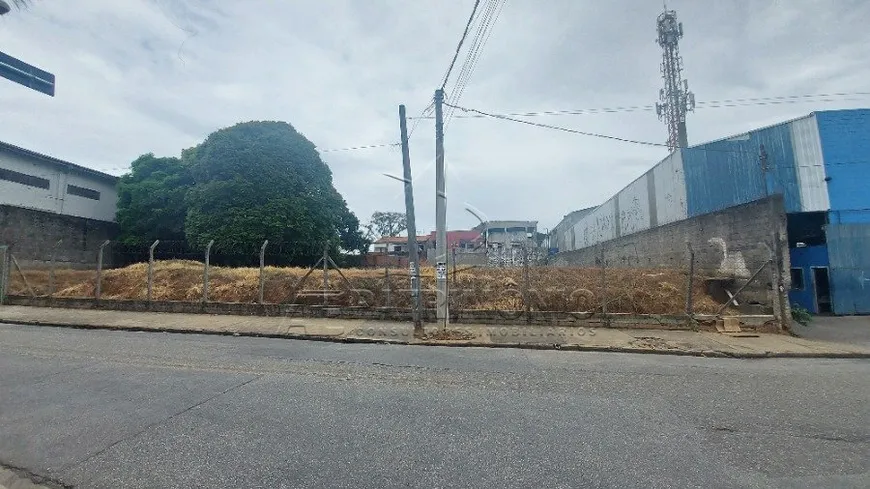 Foto 1 de Lote/Terreno à venda, 1829m² em Parque das Laranjeiras, Sorocaba