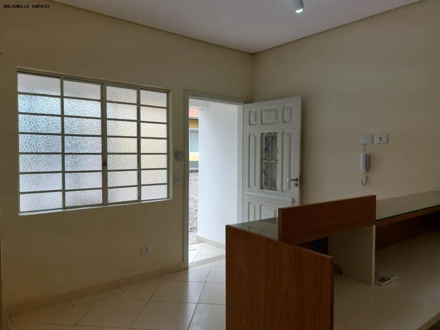 Foto 1 de Casa com 2 Quartos para alugar, 84m² em Vila Sofia, São Paulo