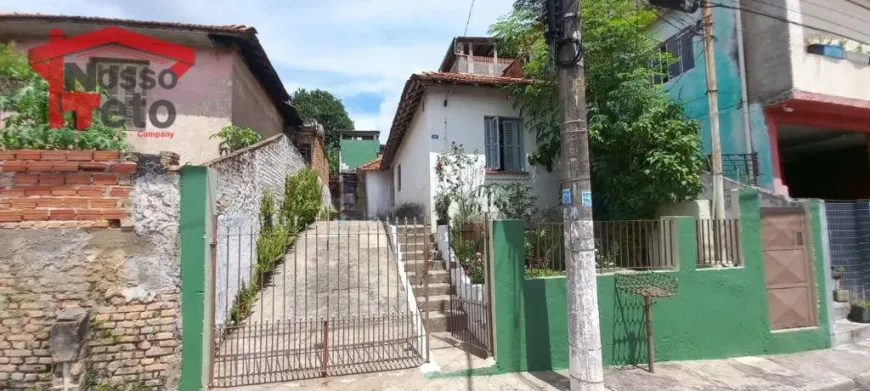 Foto 1 de Casa com 5 Quartos à venda, 180m² em Chácara São João, São Paulo