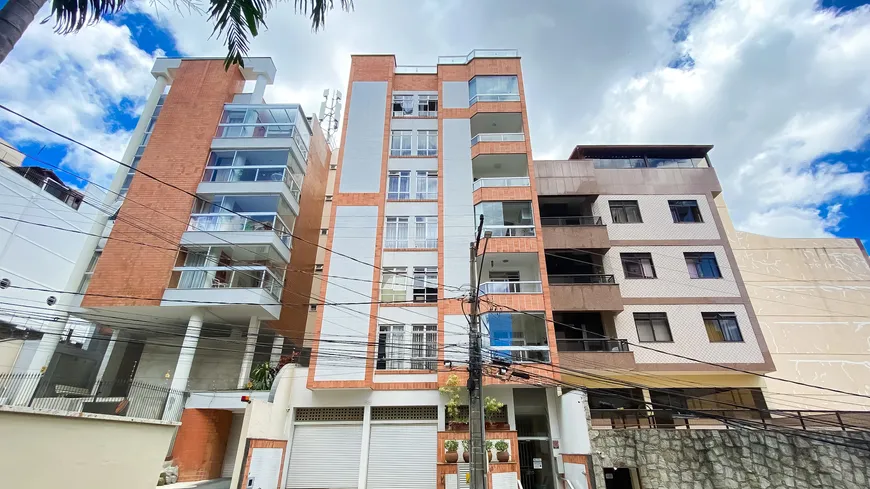 Foto 1 de Apartamento com 2 Quartos à venda, 98m² em Residência, Juiz de Fora