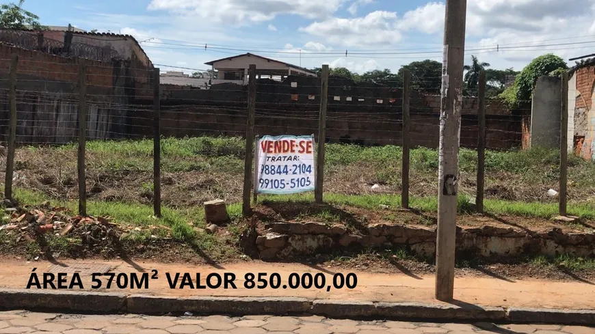 Foto 1 de Lote/Terreno à venda, 570m² em Centro, Montes Claros