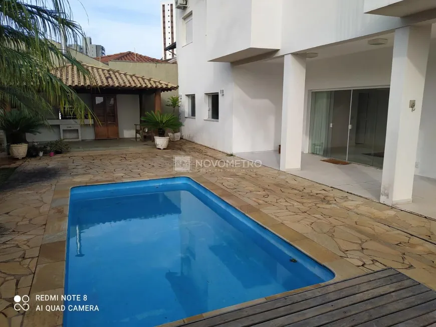 Foto 1 de Casa de Condomínio com 4 Quartos para venda ou aluguel, 395m² em Jardim das Paineiras, Campinas
