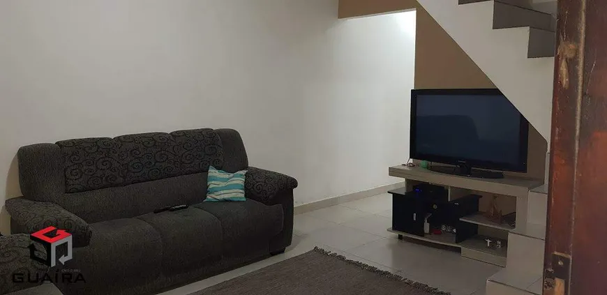 Foto 1 de Sobrado com 4 Quartos à venda, 240m² em Taboão, São Bernardo do Campo