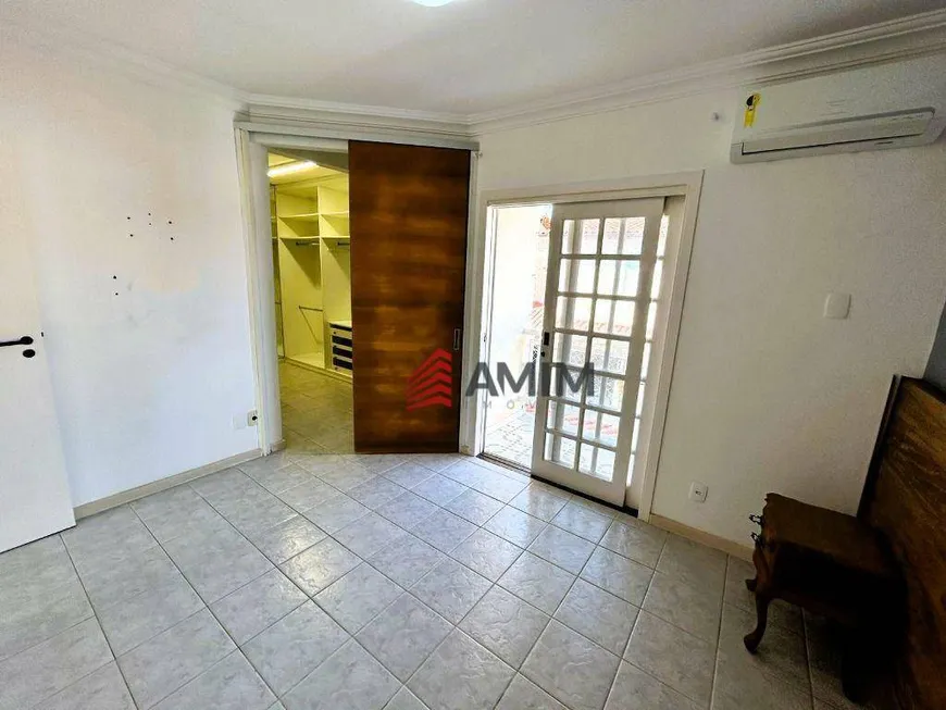 Foto 1 de Casa de Condomínio com 3 Quartos à venda, 155m² em Camboinhas, Niterói