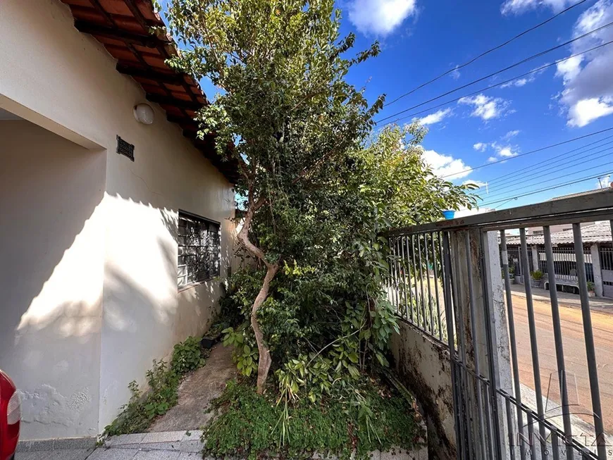 Foto 1 de Casa com 3 Quartos à venda, 120m² em Riacho Fundo I, Brasília