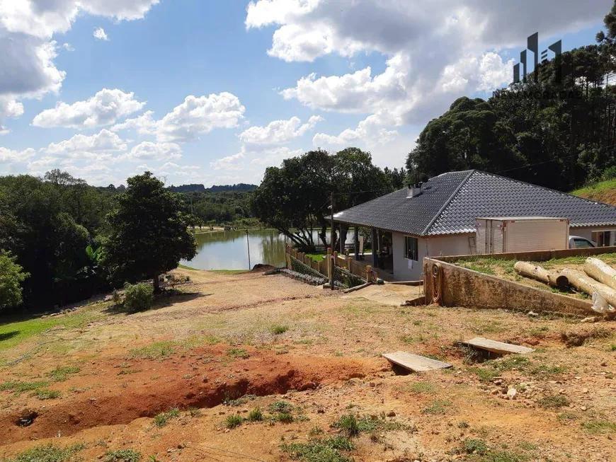 Foto 1 de Fazenda/Sítio com 3 Quartos à venda, 152m² em Centro, Mandirituba