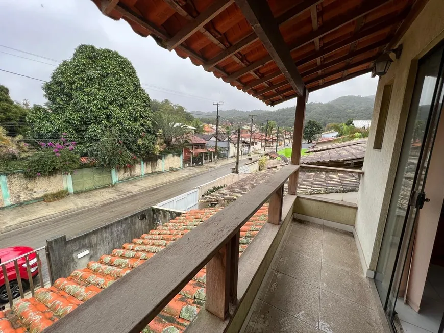 Foto 1 de Casa com 4 Quartos à venda, 200m² em Serra Grande, Niterói