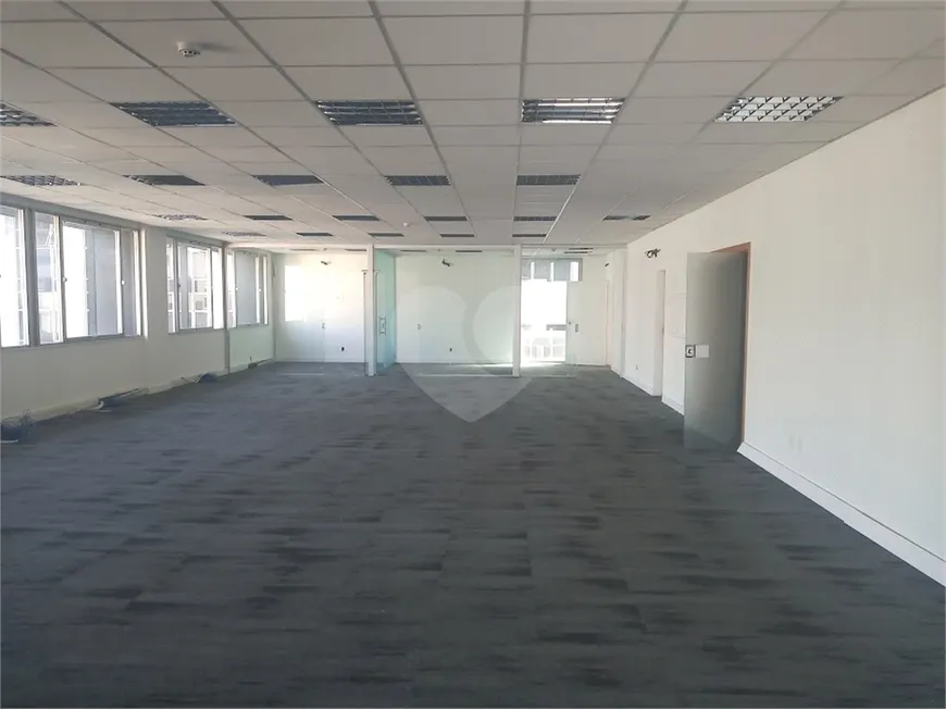 Foto 1 de Sala Comercial para alugar, 200m² em Bela Vista, São Paulo