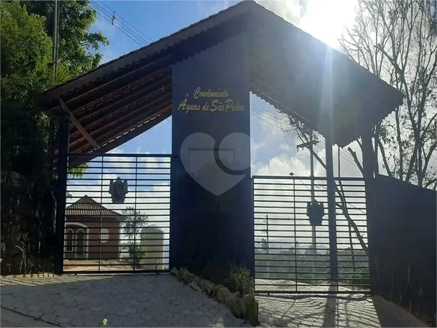 Foto 1 de Casa de Condomínio com 1 Quarto à venda, 106m² em Serra da Cantareira, Mairiporã