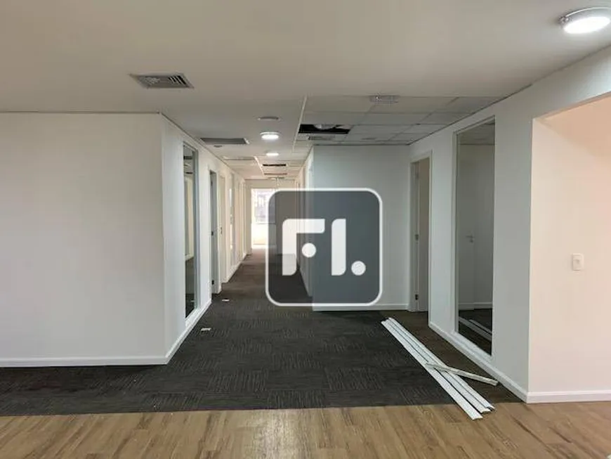 Foto 1 de Sala Comercial para alugar, 244m² em Vila Olímpia, São Paulo