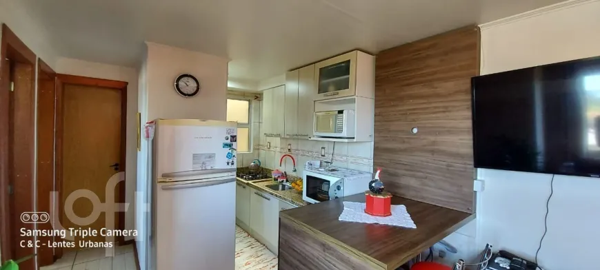 Foto 1 de Apartamento com 2 Quartos à venda, 39m² em Olaria, Canoas