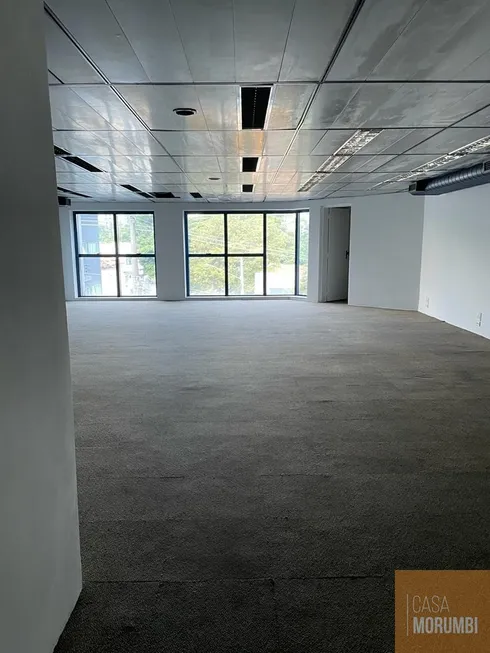 Foto 1 de Sala Comercial à venda, 240m² em Vila Tramontano, São Paulo