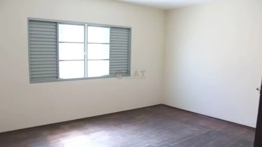 Foto 1 de Casa com 2 Quartos à venda, 141m² em Eden, Sorocaba