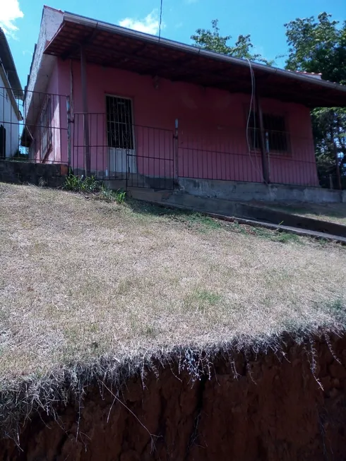 Foto 1 de Casa com 2 Quartos à venda, 250m² em Centro, Rio Novo