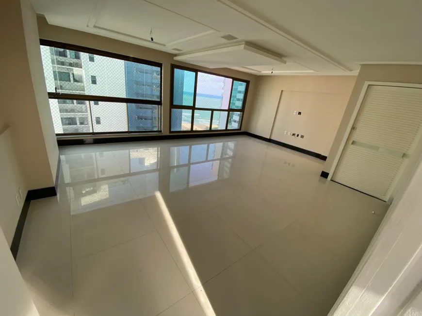 Foto 1 de Apartamento com 3 Quartos à venda, 126m² em Pina, Recife