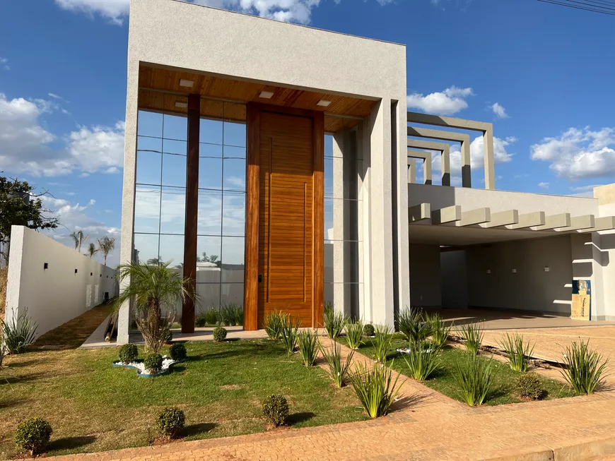 Foto 1 de Casa de Condomínio com 4 Quartos à venda, 350m² em Ponte Alta Norte, Brasília