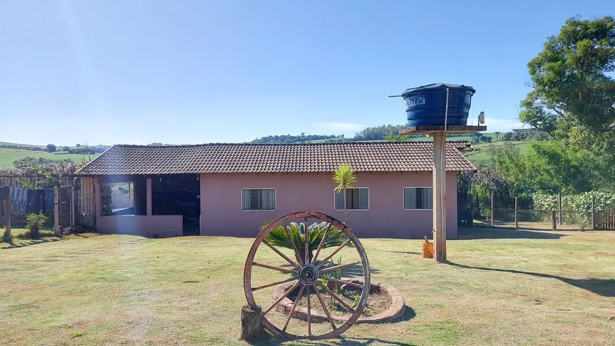 Foto 1 de Fazenda/Sítio com 3 Quartos à venda, 200m² em Patrimonio Espirito Santo, Londrina