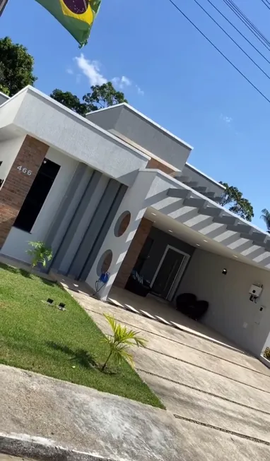 Foto 1 de Casa de Condomínio com 3 Quartos para alugar, 180m² em Ponta Negra, Manaus