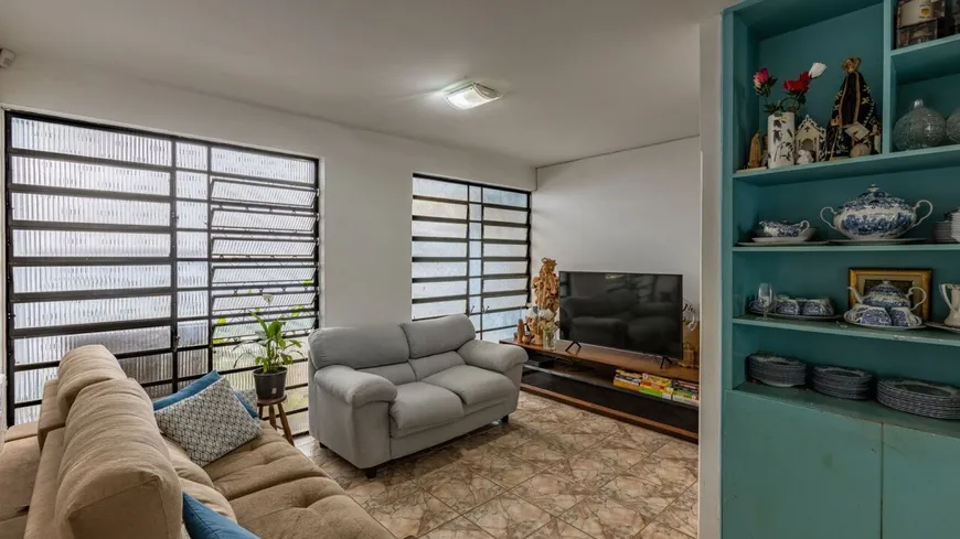 Foto 1 de Casa com 4 Quartos à venda, 285m² em Setor Marista, Goiânia