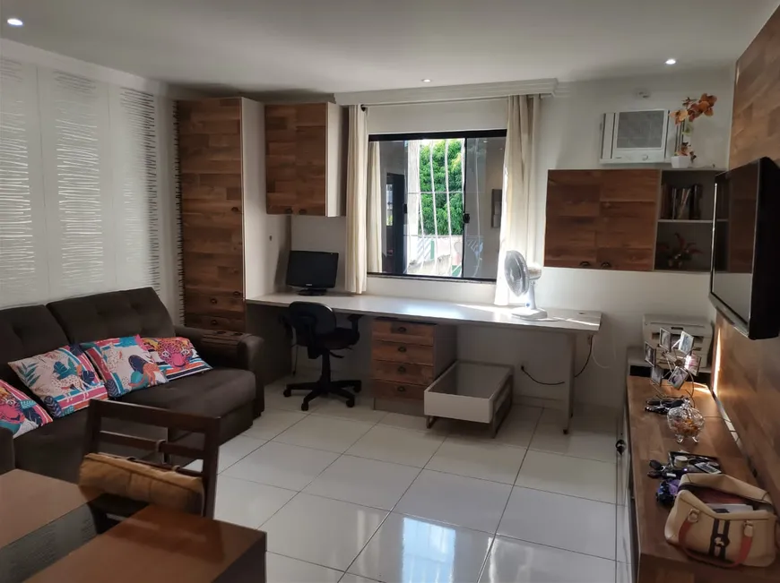 Foto 1 de Apartamento com 2 Quartos à venda, 50m² em Olinda, Nilópolis