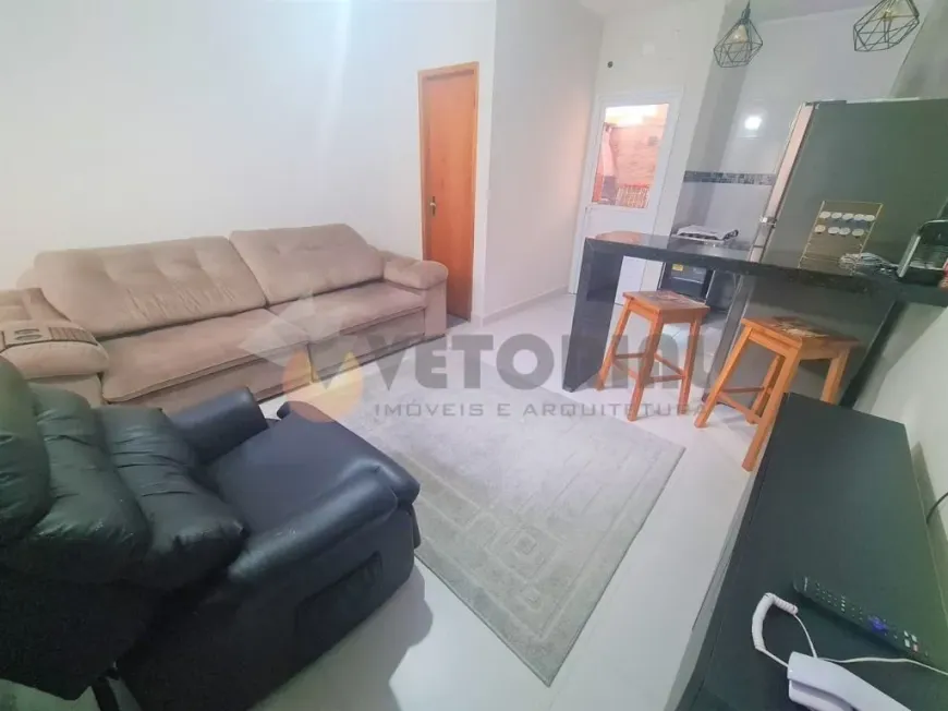 Foto 1 de Sobrado com 2 Quartos à venda, 85m² em Rio Do Ouro, Caraguatatuba