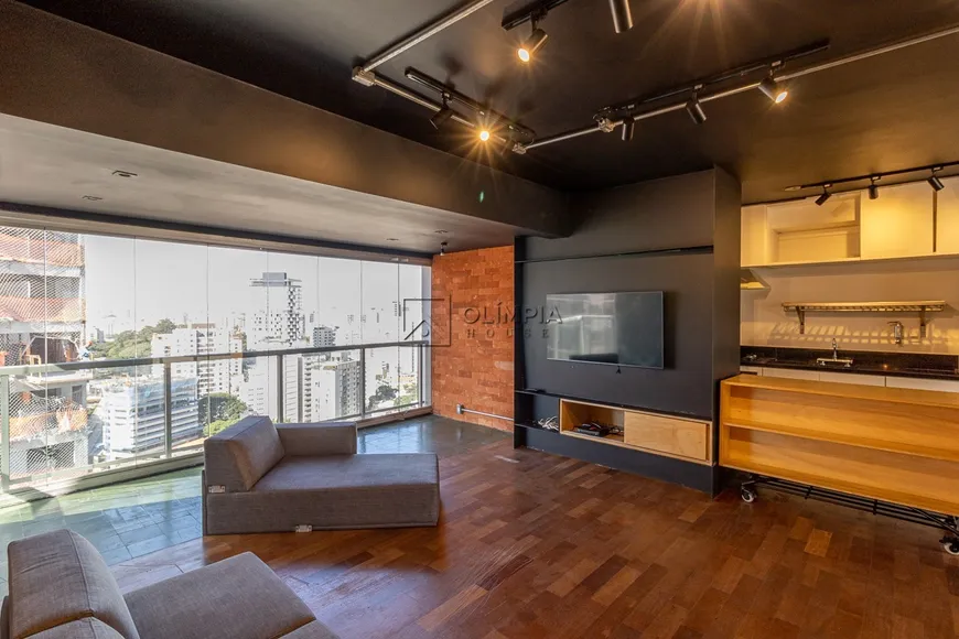 Foto 1 de Cobertura com 1 Quarto para alugar, 130m² em Sumaré, São Paulo