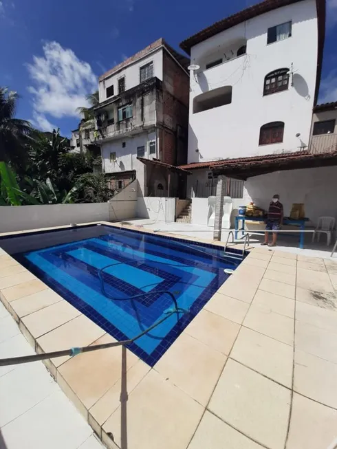 Foto 1 de Casa com 8 Quartos à venda, 500m² em Jardim Brasilia, Salvador