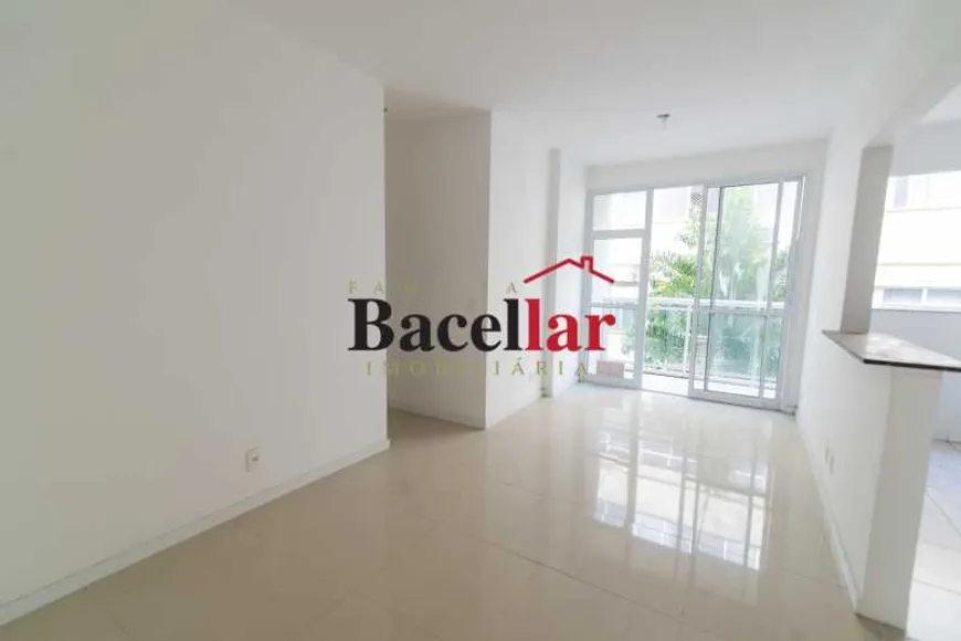 Foto 1 de Apartamento com 3 Quartos à venda, 75m² em Vila Isabel, Rio de Janeiro