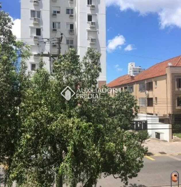 Foto 1 de Apartamento com 3 Quartos à venda, 78m² em Menino Deus, Porto Alegre