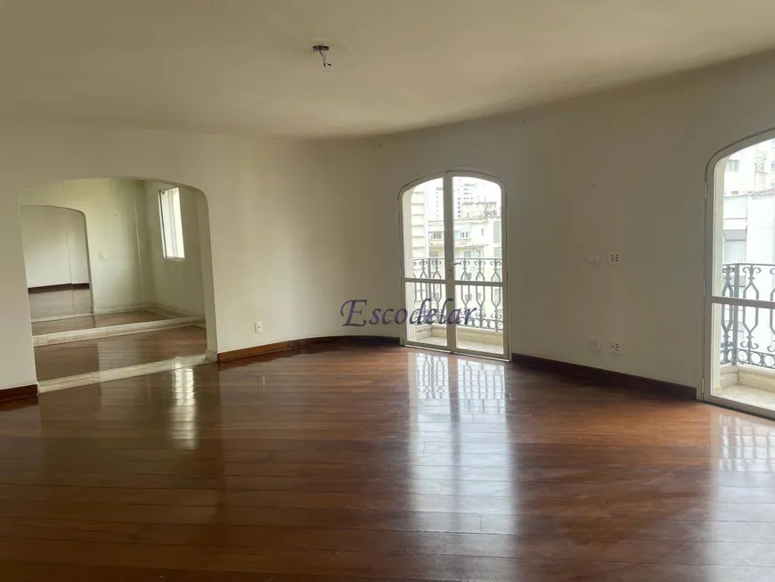 Foto 1 de Apartamento com 3 Quartos à venda, 194m² em Jardim América, São Paulo