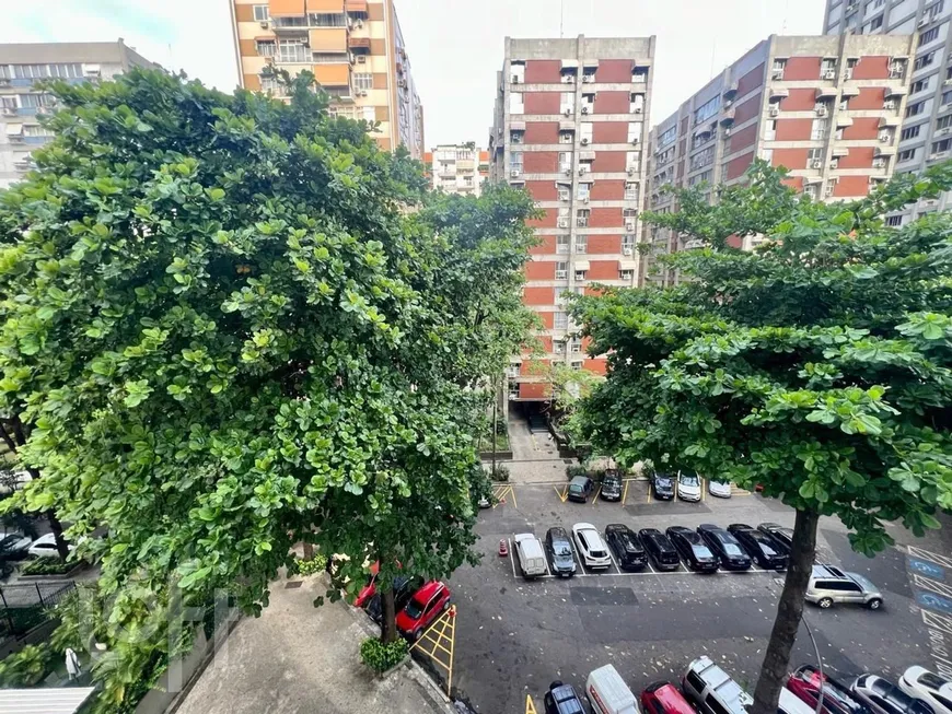 Foto 1 de Apartamento com 3 Quartos à venda, 80m² em Leblon, Rio de Janeiro