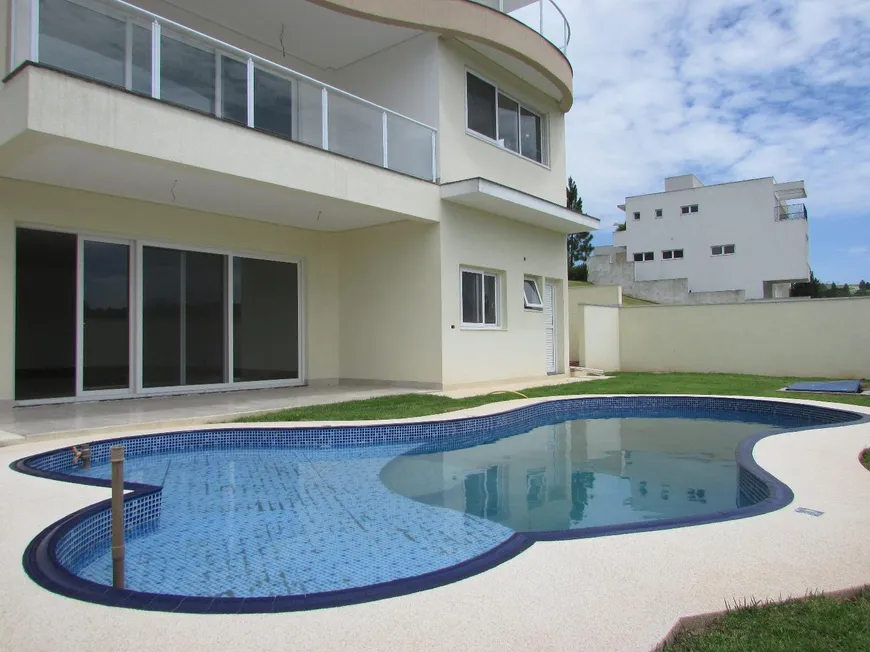 Foto 1 de Casa de Condomínio com 4 Quartos para venda ou aluguel, 413m² em Granja Viana, Carapicuíba