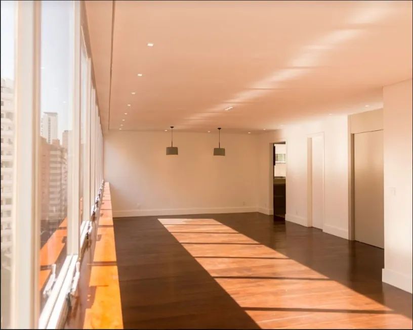 Foto 1 de Apartamento com 3 Quartos à venda, 182m² em Jardim Paulista, São Paulo