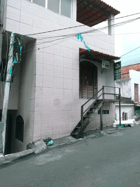 Foto 1 de Casa com 2 Quartos à venda, 55m² em Cosme de Farias, Salvador