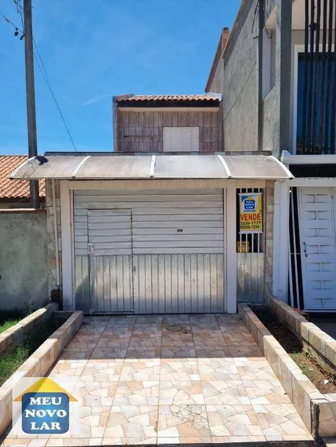 Foto 1 de Sobrado com 2 Quartos à venda, 90m² em São Miguel, Curitiba
