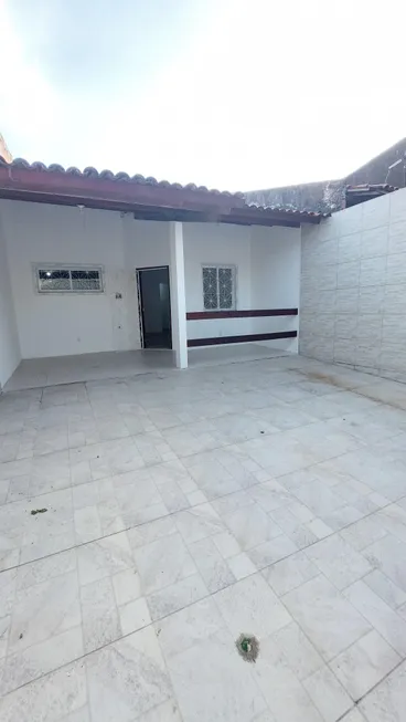 Foto 1 de Casa com 2 Quartos à venda, 78m² em Quintino Cunha, Fortaleza