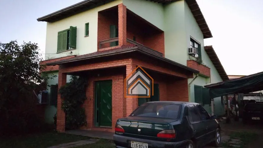 Foto 1 de Casa com 3 Quartos à venda, 140m² em Formoza, Alvorada