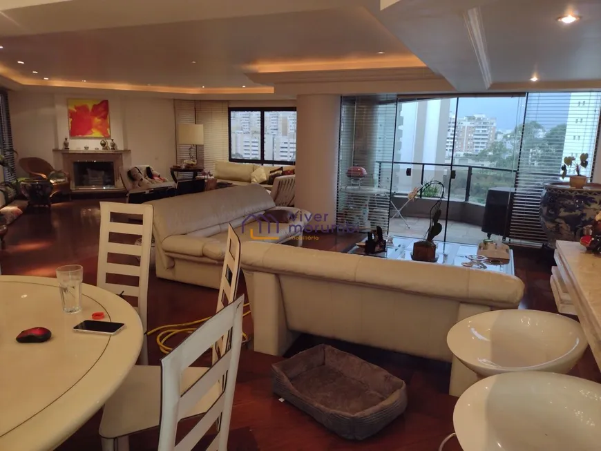 Foto 1 de Apartamento com 4 Quartos à venda, 300m² em Panamby, São Paulo