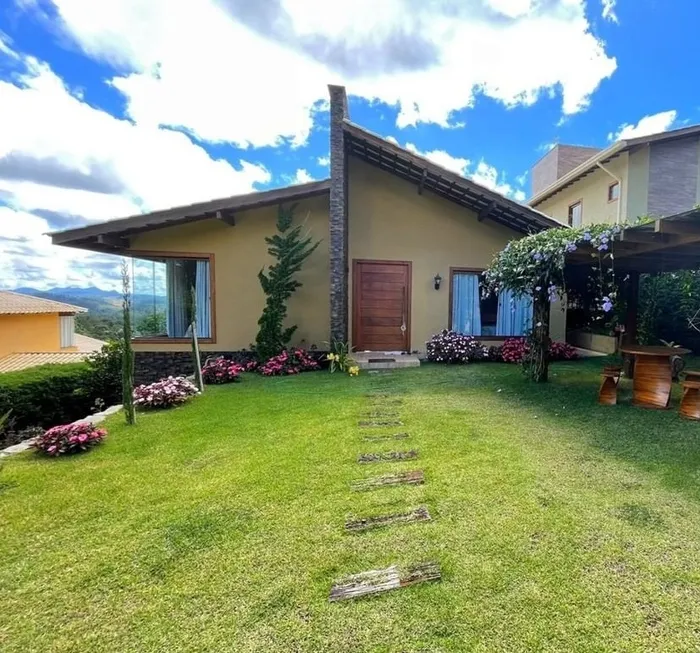 Foto 1 de Casa com 3 Quartos à venda, 745m² em Pedra Azul, Domingos Martins