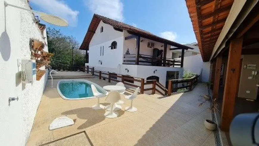 Foto 1 de Casa de Condomínio com 4 Quartos à venda, 400m² em Badu, Niterói