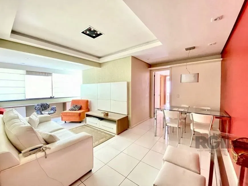 Foto 1 de Apartamento com 2 Quartos à venda, 68m² em Petrópolis, Porto Alegre