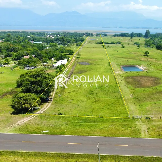 Foto 1 de Fazenda/Sítio com 3 Quartos à venda, 120m² em , Arroio do Sal