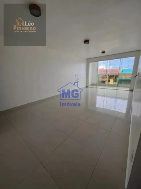 Foto 1 de Apartamento com 3 Quartos à venda, 130m² em Praia do Pecado, Macaé