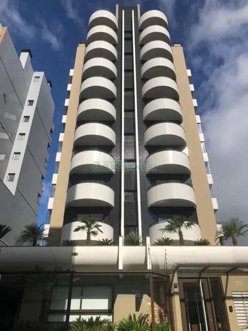 Foto 1 de Apartamento com 2 Quartos à venda, 99m² em São José, Caxias do Sul