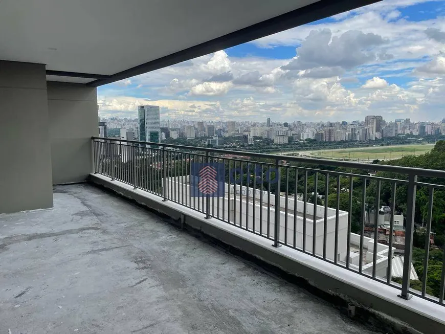 Foto 1 de Cobertura com 3 Quartos à venda, 264m² em Butantã, São Paulo