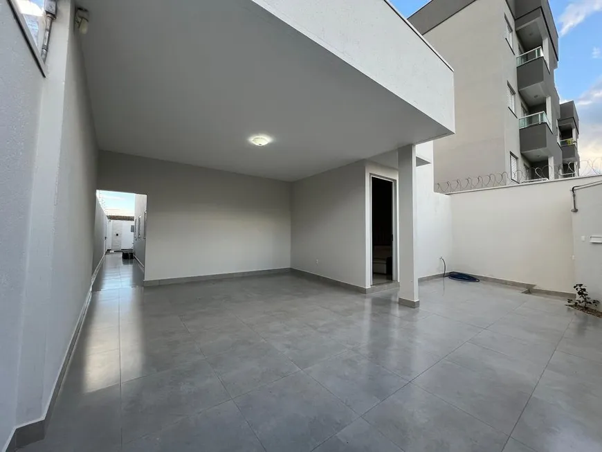 Foto 1 de Casa com 3 Quartos à venda, 100m² em Centro I, Brusque